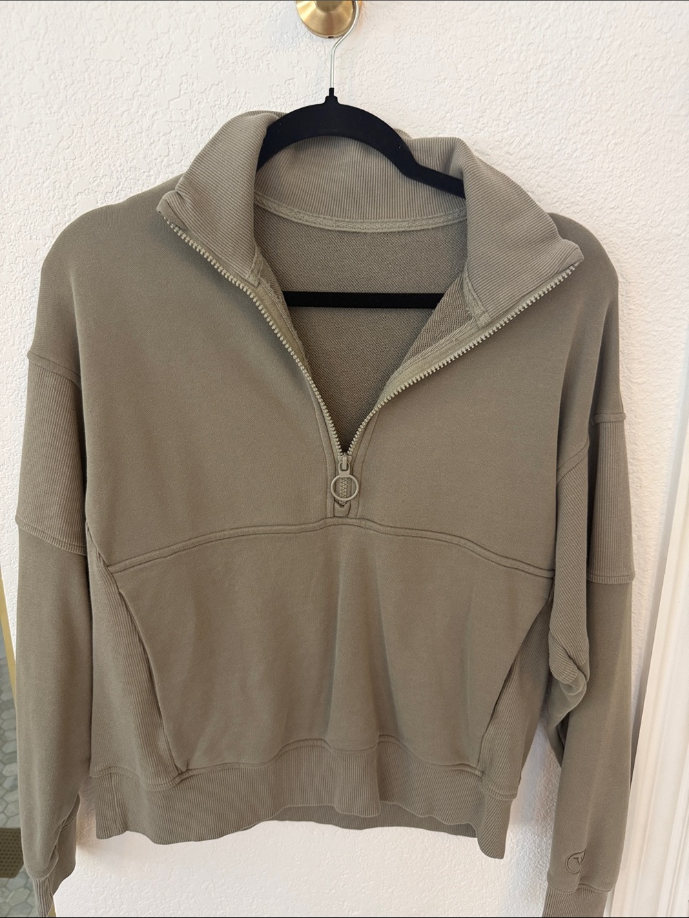 Vuori Olive Quarter-Zip Pullover Hoodie